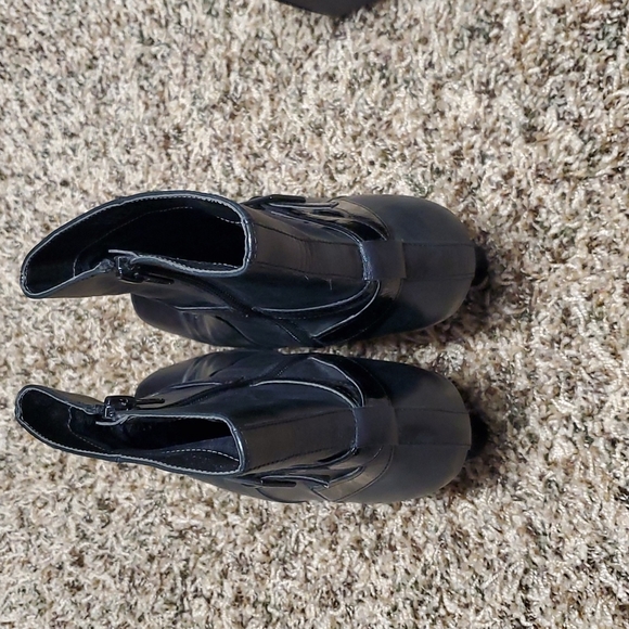 Kenneth Cole Reaction - Picture 6 of 7